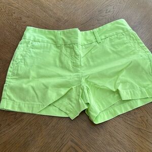 Woman’s Loft bright green shorts size 00